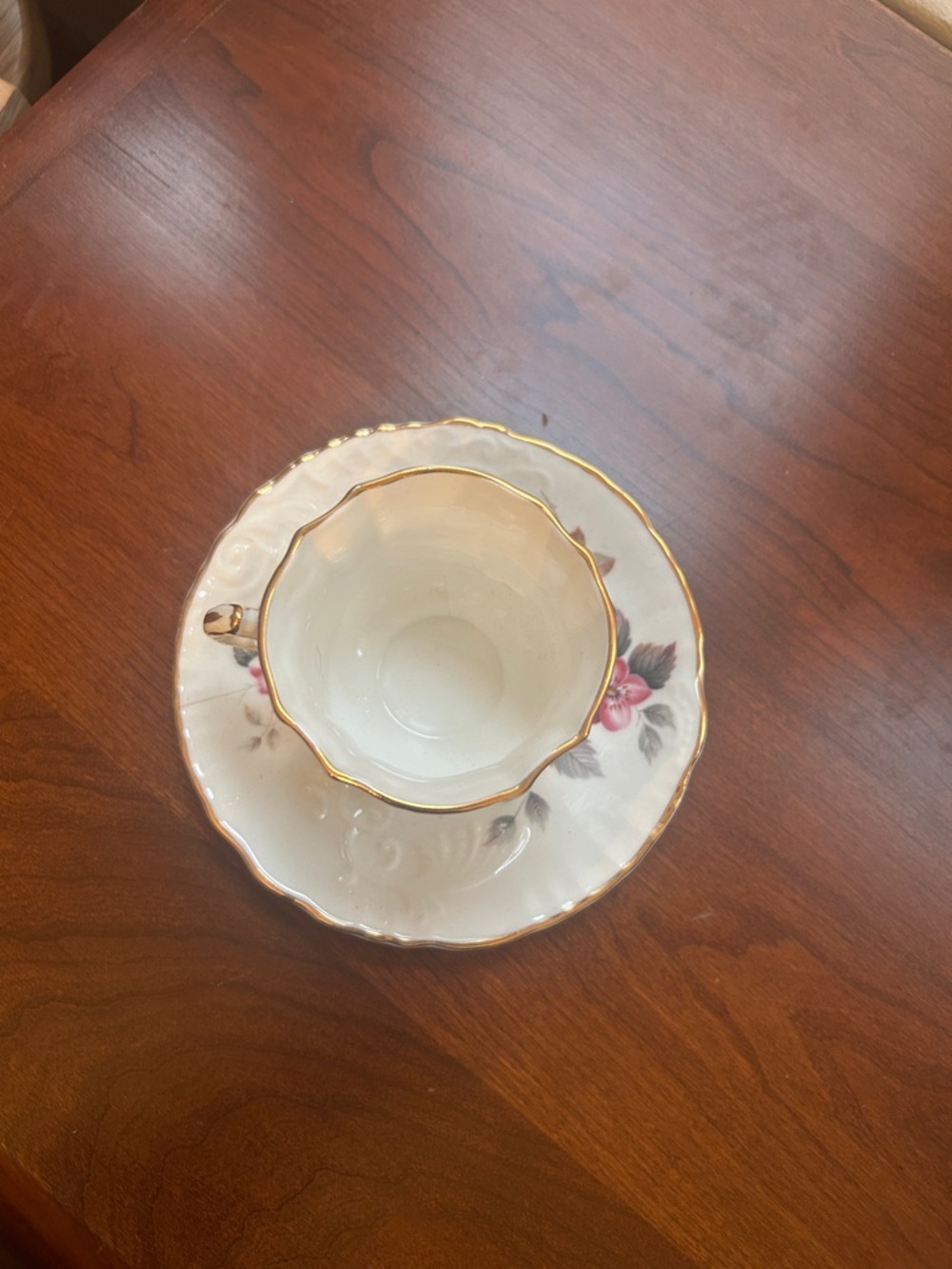 Hammersly Floral Bone China Teacup and Saucer with Gold Trim - Spode Group